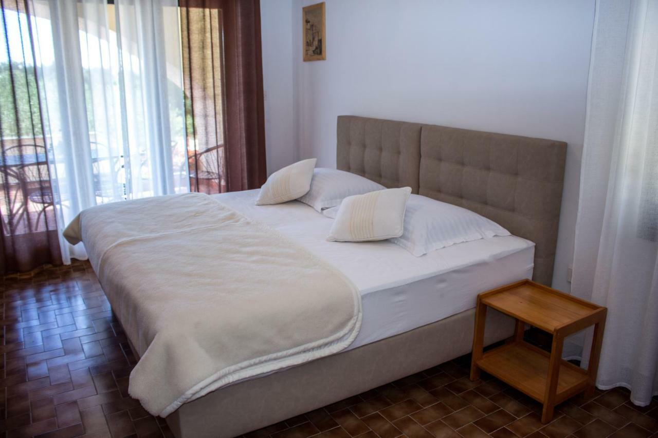 קרק Apartman Mariolina מראה חיצוני תמונה
